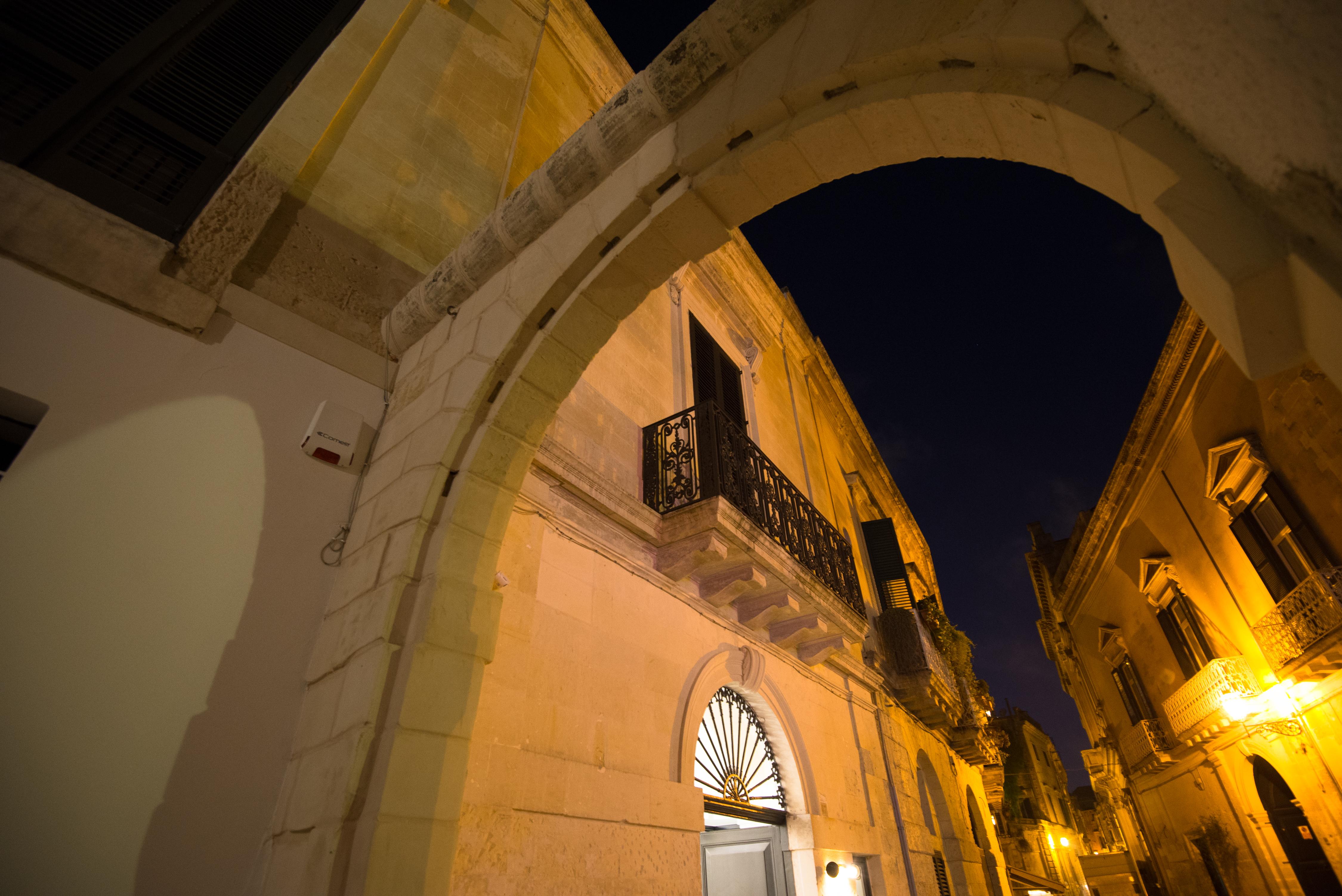 Palazzo De Noha - Boutique Hotel Lecce Kültér fotó
