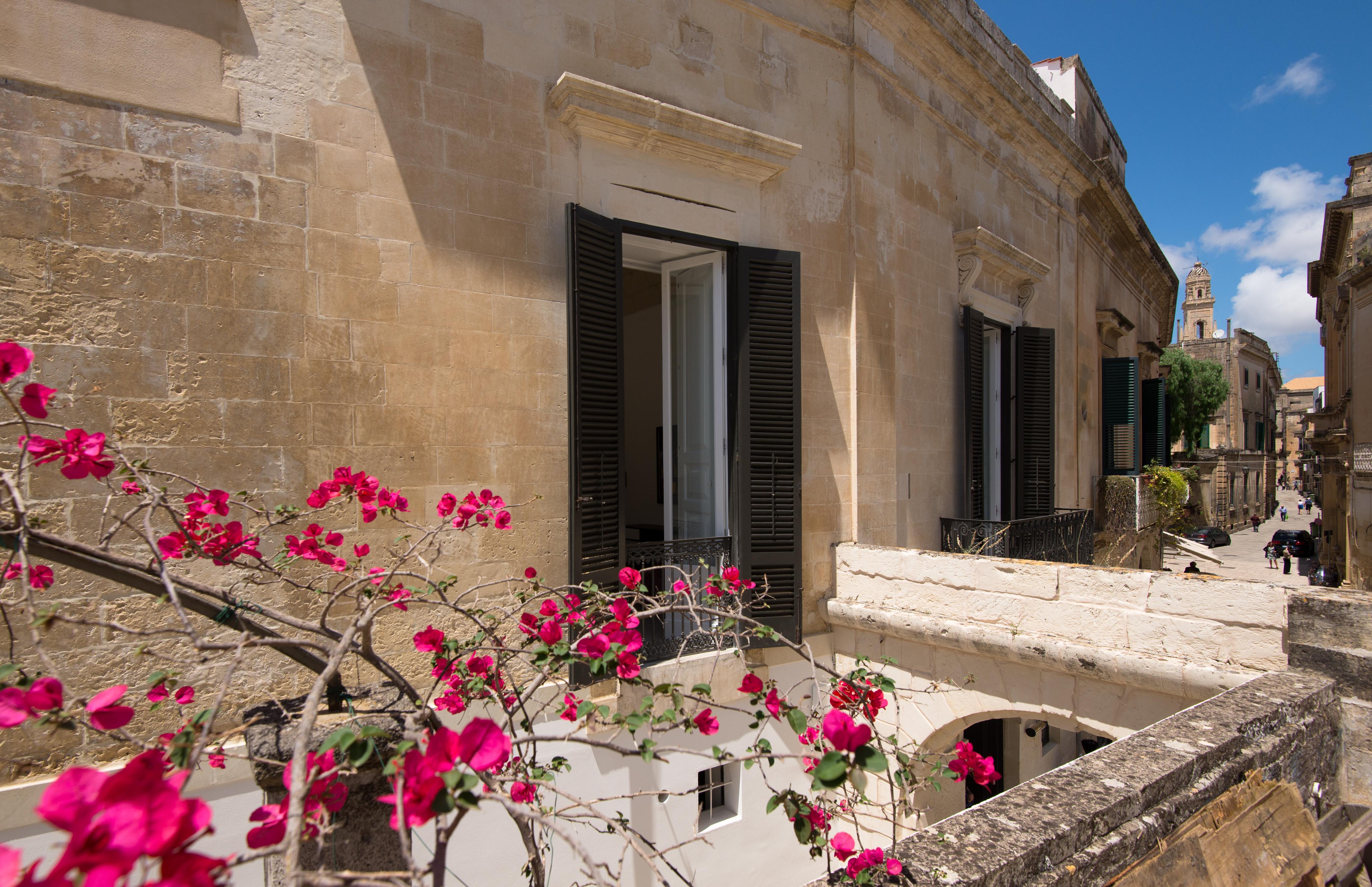 Palazzo De Noha - Boutique Hotel Lecce Kültér fotó